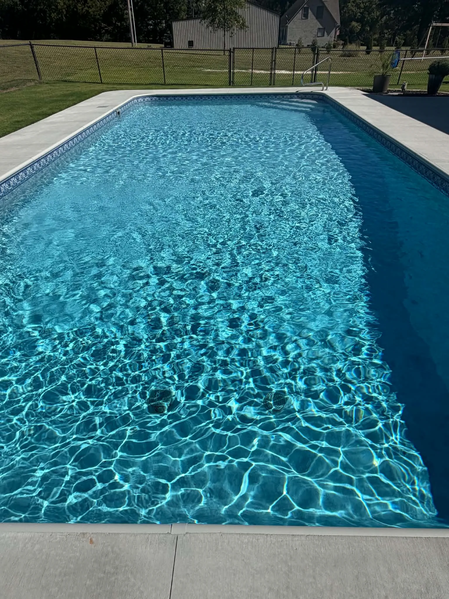Asteria Iris pool liner installation photo